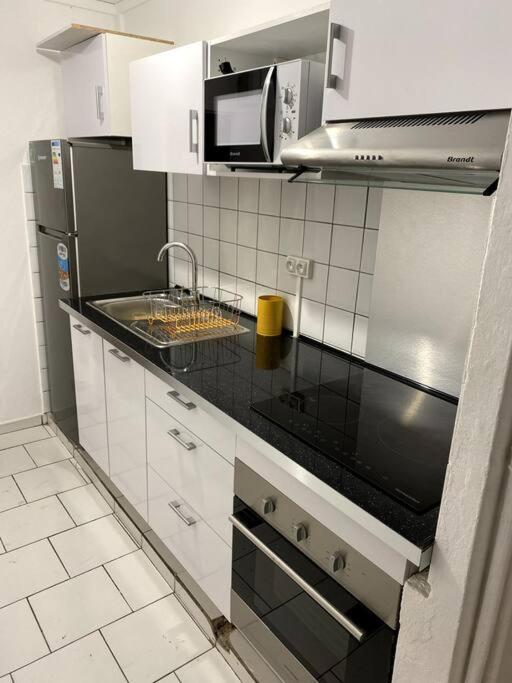 Appartement Moderne, 2 Chambres, Proche Aeroport • Chu • Port Les Abymes Exterior photo